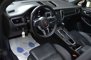 Porsche Macan - 11