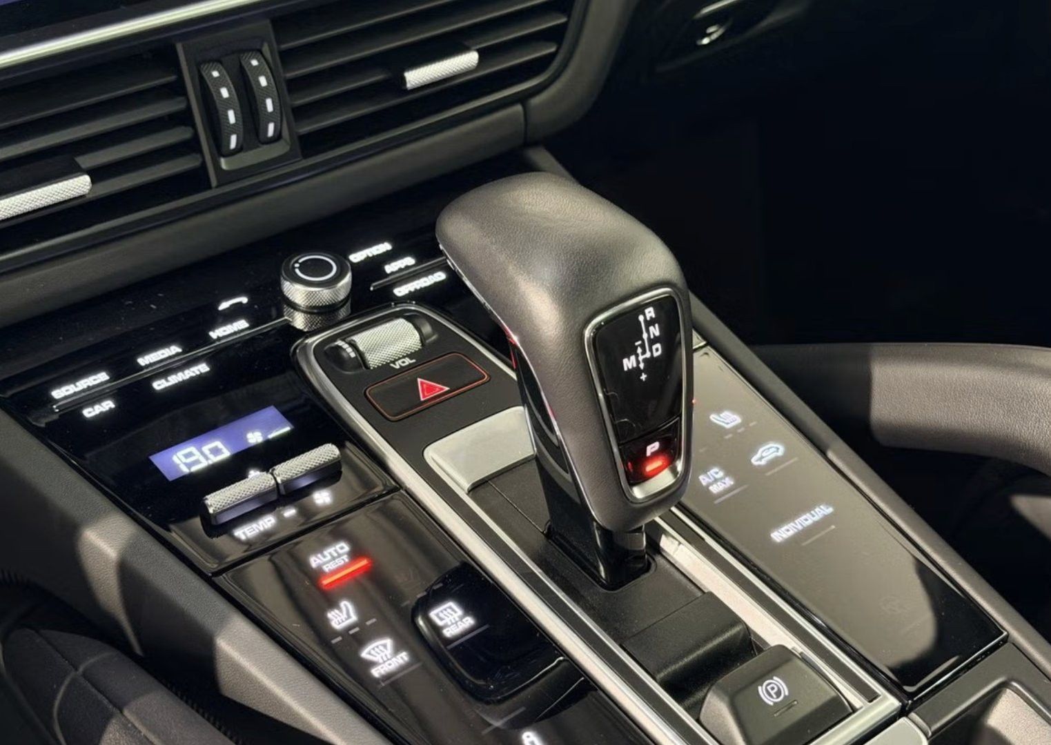 Porsche Cayenne E-Hybrid Platinum Edition 360°PANO*AHK foto 20