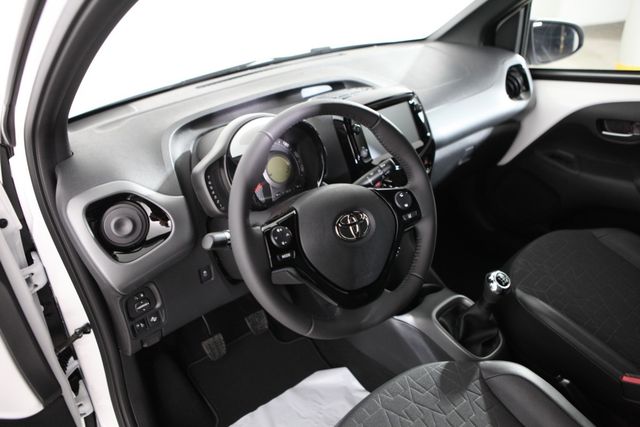 Toyota Aygo 1.0 x-final *CAM*DAB*KLIMA*TEL*