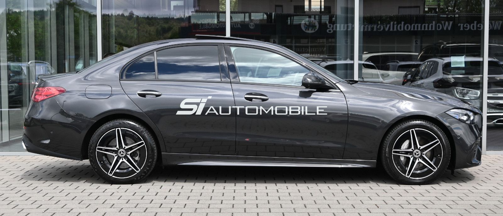 Fahrzeugabbildung Mercedes-Benz C 400 e 4Mat. AMG Line °UVP 100.026€°PANO°AHK°