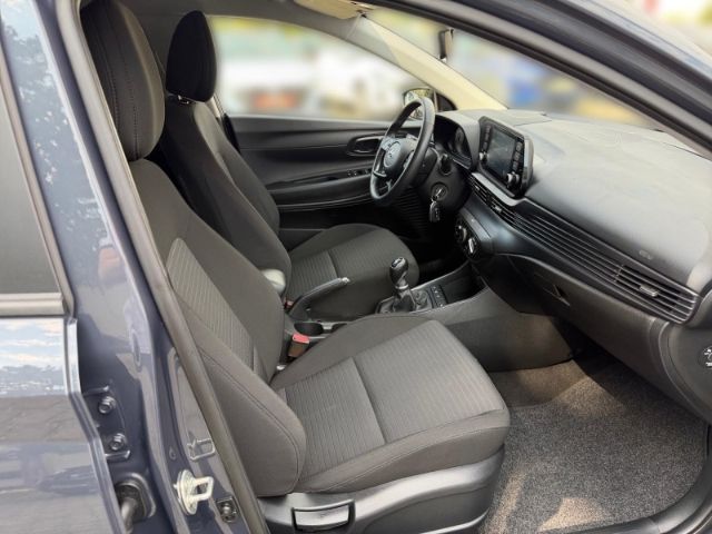 Fahrzeugabbildung Hyundai i20 1.0 Edition 30 +CARPLAY+KLIMA+SHZ+PDC+RFK+UV