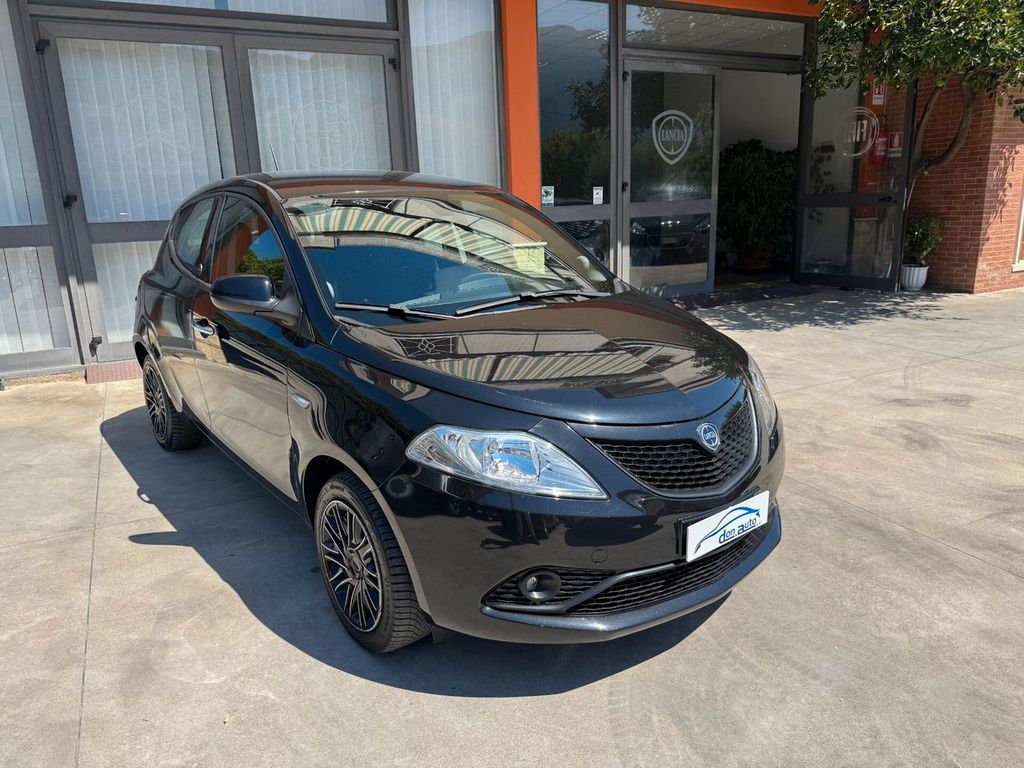 Image of Lancia Ypsilon