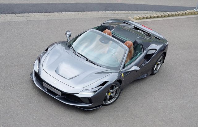 Ferrari F8 Spider*1.Hand,Unfallfrei,Daytona,Lift,Carbon*