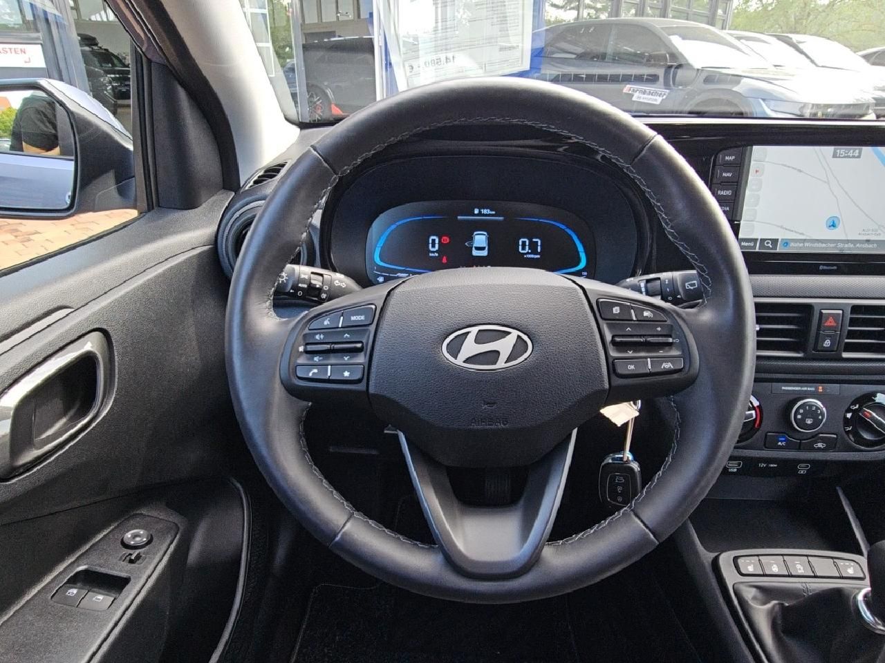 Fahrzeugabbildung Hyundai i10 1.2 Trend