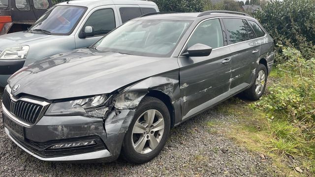 Skoda Superb Combi Ambition DSG Navi