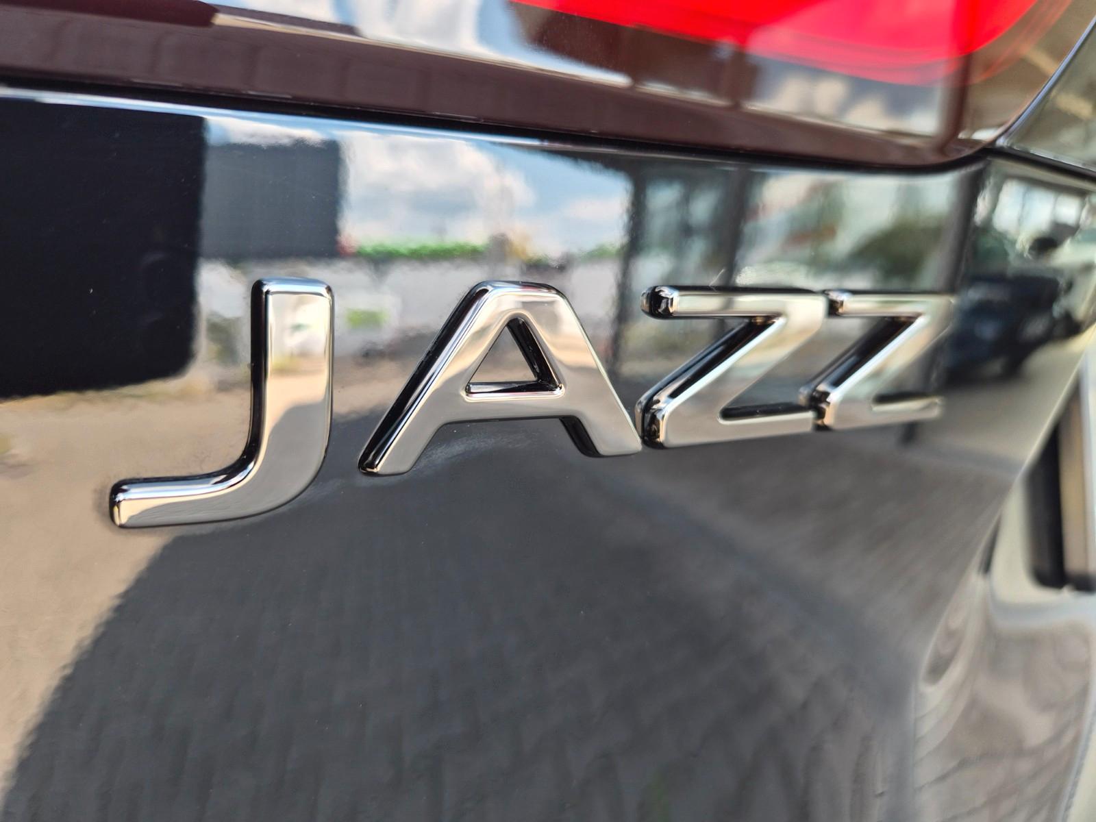 Honda Jazz 1.5 i-MMD Hybrid Elegance Black Emblem