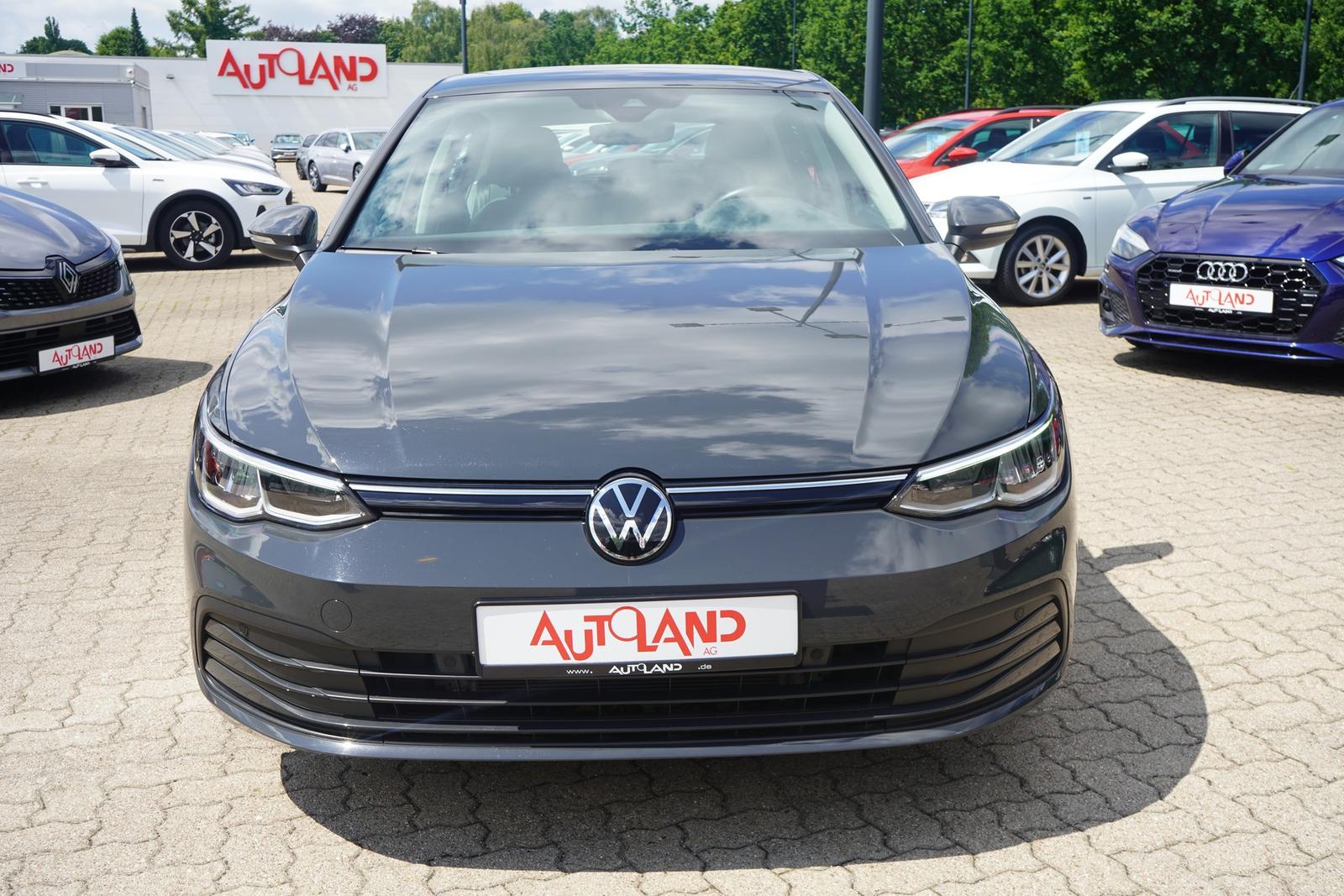 Volkswagen Golf VIII 1.5 TSI Life LED ACC App-Connect PDC
