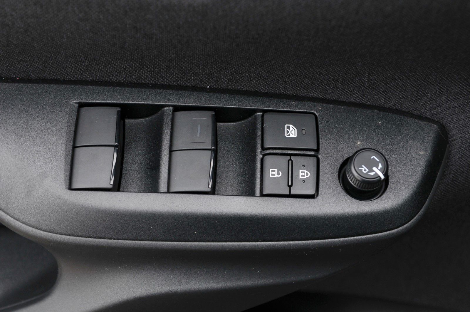 Mazda 2 Hybrid - Bild 30