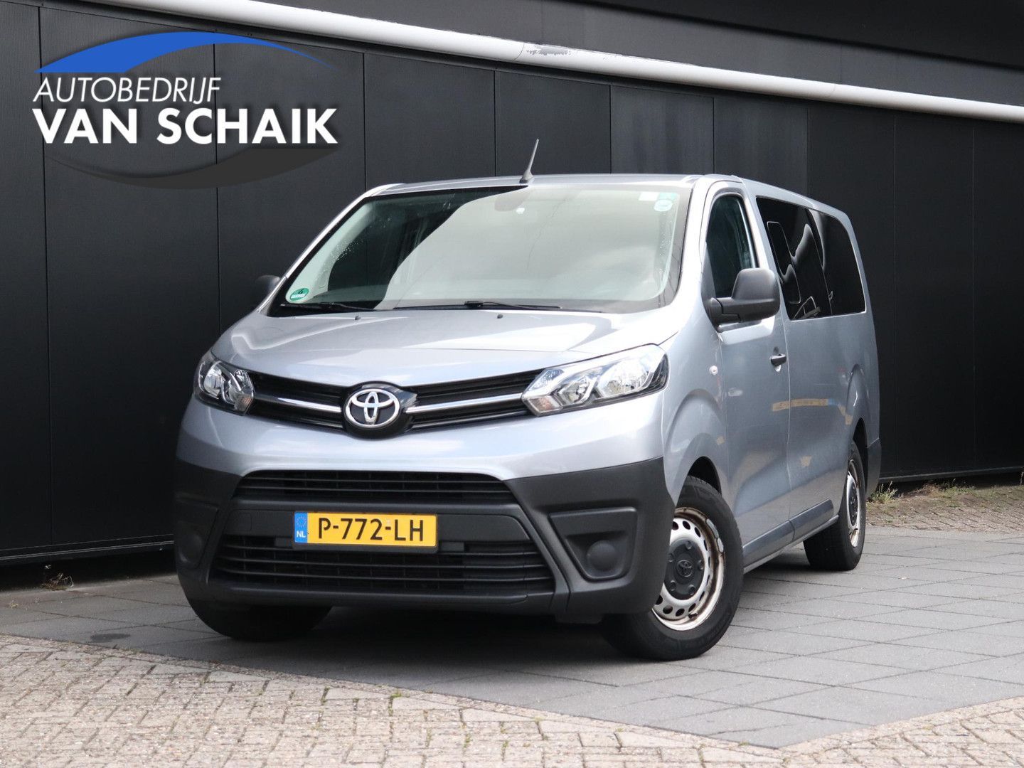 Toyota Proace Shuttle 1.5 D-4D Cool Long | 9 PERS. | CR