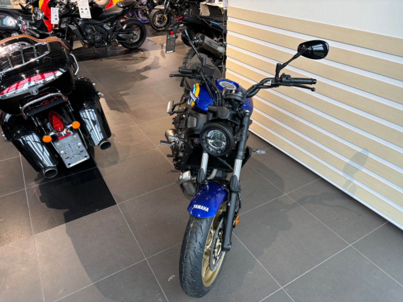 Fahrzeugabbildung Yamaha XSR 700 Modell 2024 Tageszulassung