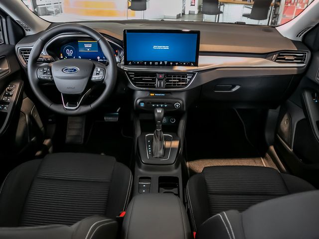 Ford Focus 1.0 Titanium X Intelligent Drive Assist