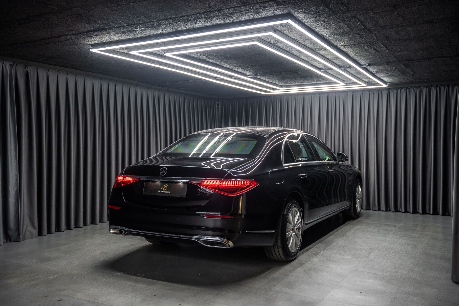 Fahrzeugabbildung Mercedes-Benz S 680 4M GUARD Armored VR10 FULL STOCK 2025