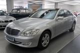 Mercedes-Benz S 500 4Matic L - Mercedes-Benz S 500 mit Benzin-Antrieb: Limousine