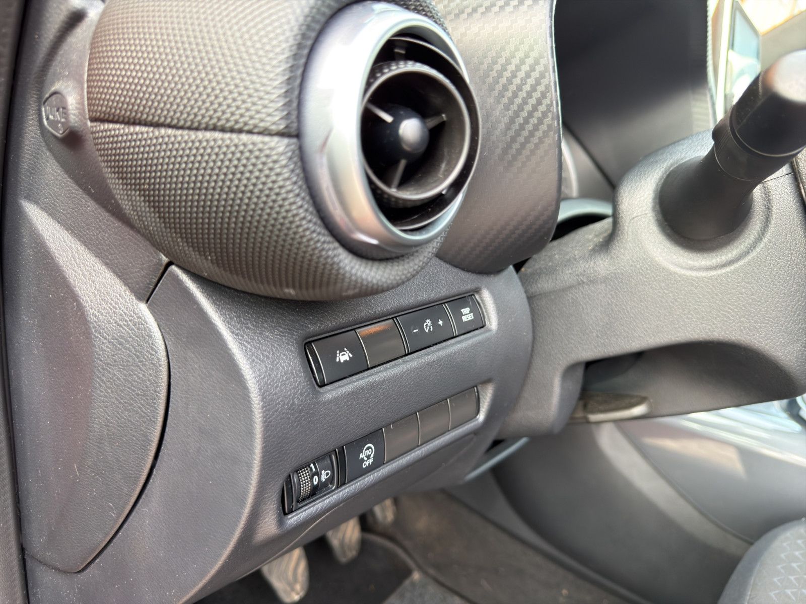 Fahrzeugabbildung Nissan Juke Acenta*Sportsitze*Kamera*Sitzheizung*