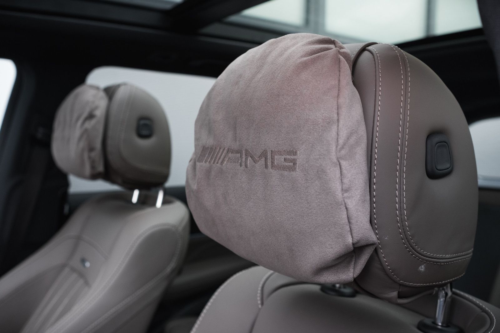 Fahrzeugabbildung Mercedes-Benz GLE 53 AMG-Hybrid-Premium-Plus-Manufaktur Paket