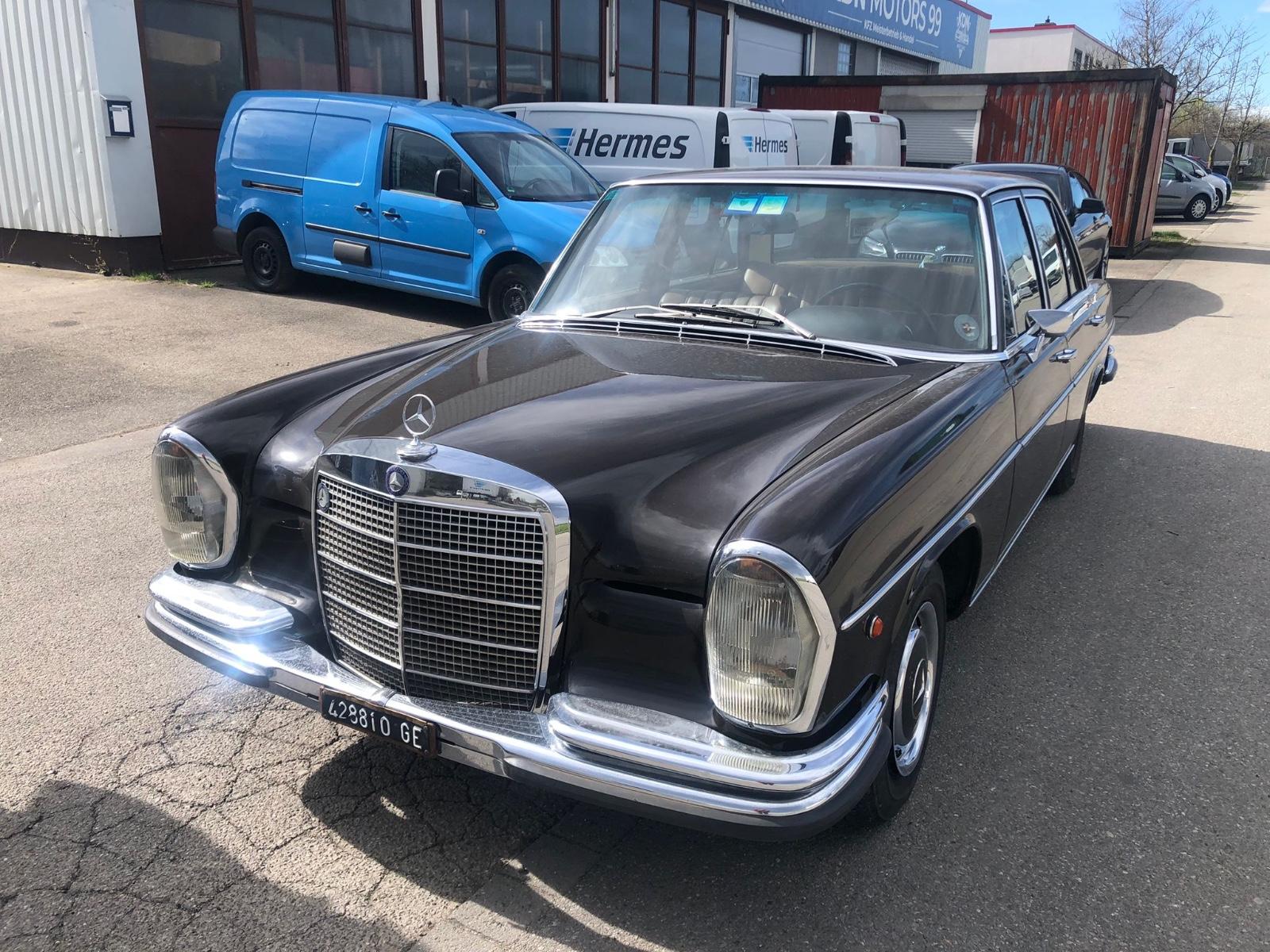 Mercedes-Benz 280