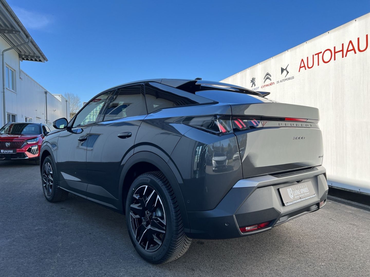 Fahrzeugabbildung Peugeot 3008 Allure HYBRID 145 e-DSC6  Navi AHK CarPlay