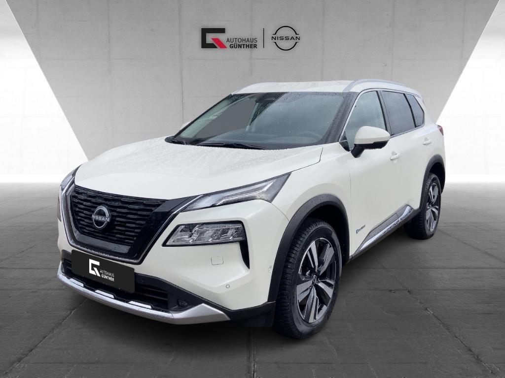 Nissan X-Trail TEKNA 4x2 204PS Automatik HUD/360°/Carpl