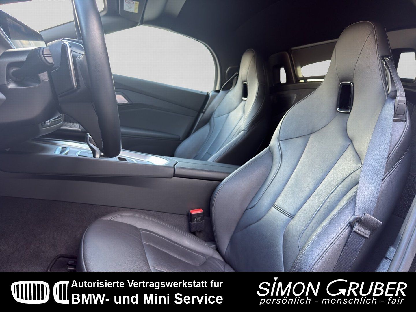 Fahrzeugabbildung BMW Z4 sDrive 20 i Advantage Leder Navi Live Prof