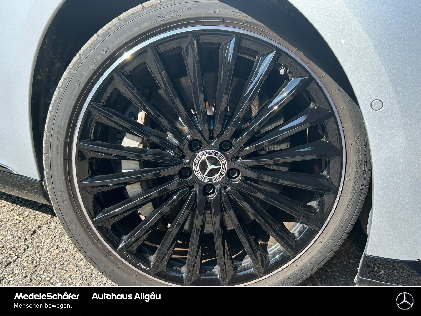 Mercedes-Benz EQE 300 AMG Night 21" D-Light AIRMATIC PanoSD foto 10