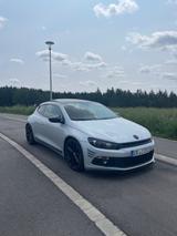 Volkswagen Scirocco 2.0 TSI Standard - Volkswagen Scirocco: Standard