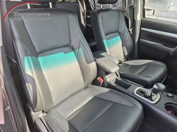 Toyota Hilux - 10