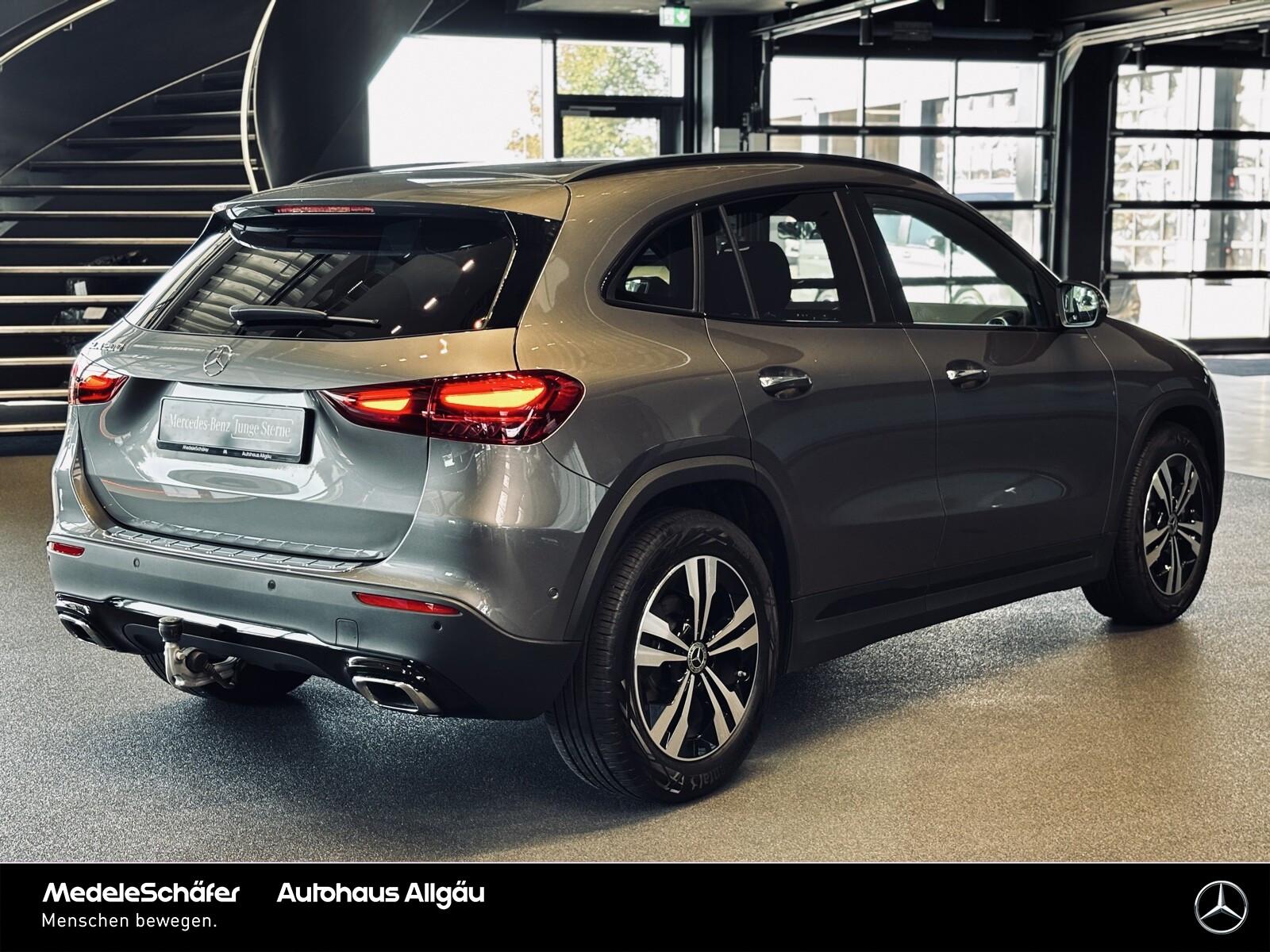 Mercedes-Benz GLA Progressive Night Distro AHK Keyless Amb, миниатюра 12
