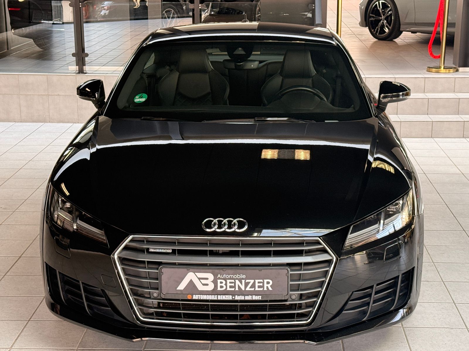 Fahrzeugabbildung Audi 2.0 TFSI quattro/S-LINE/AUTOMATIK/RS-SITZE/LED