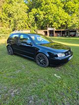 Volkswagen Golf IV 2.3L VR5 Highline - Volkswagen Golf: Highline Iv
