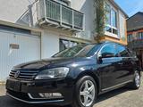 Volkswagen Passat Variant Comfortline BlueMotion Navi-AHK..