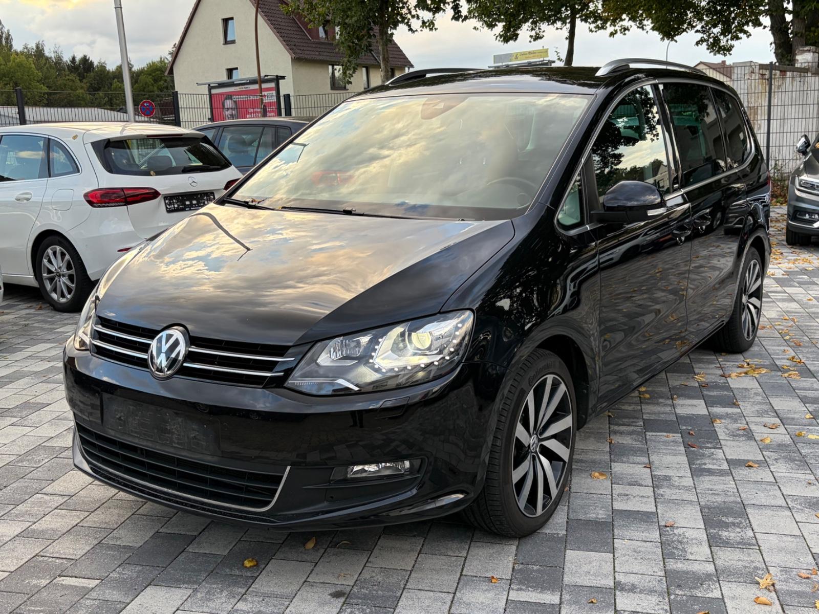 Volkswagen Sharan 2.0 TDI DSG Allstar 1.Hand / 7-Sitzer /