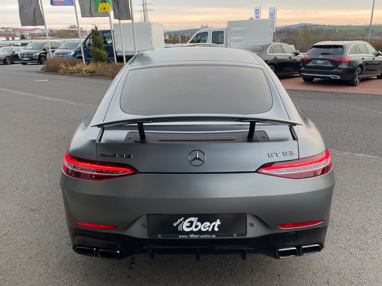 Fahrzeugabbildung Mercedes-Benz AMG GT 53 4M AirM+StdH+Burm3D+360°+PAGA+HUD