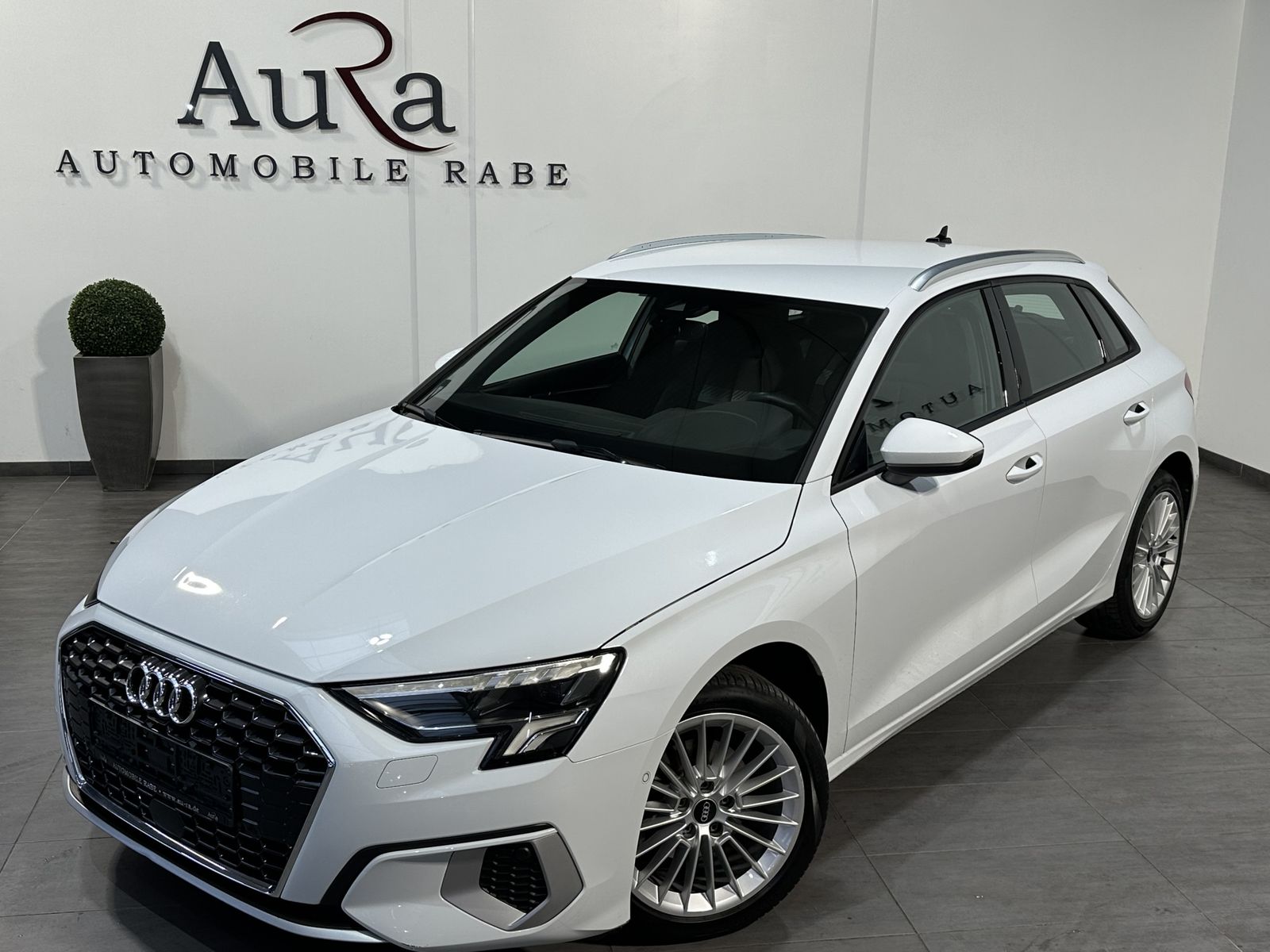 Fahrzeugabbildung Audi A3 SpT 35 TDI Advanced NAV+LED+VC+CARPLAY+1HD+PP