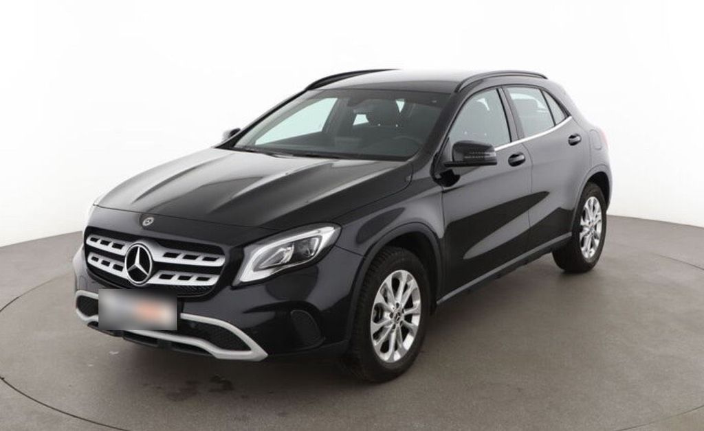 Image of Mercedes-Benz GLA 180