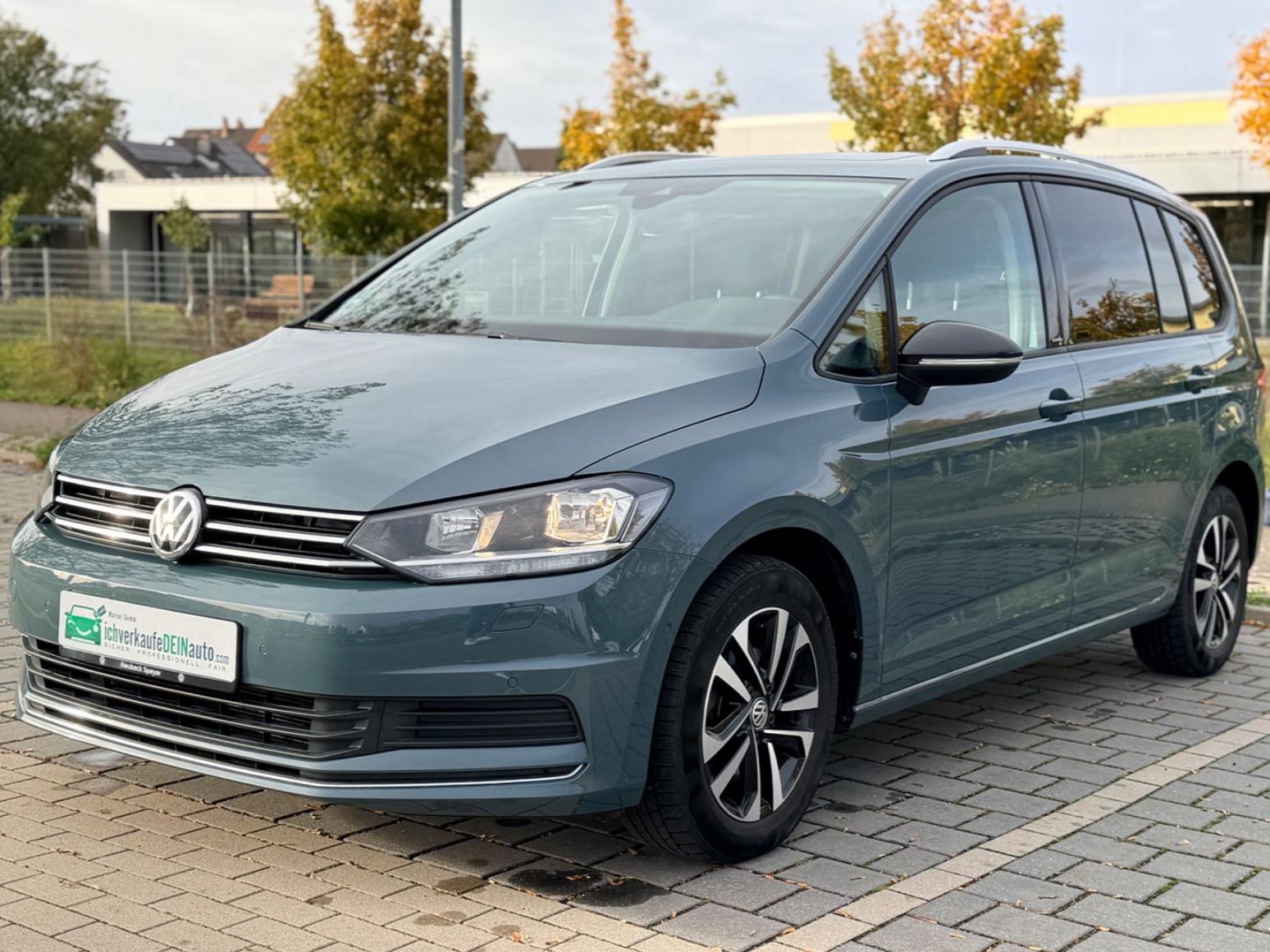 Volkswagen Touran IQ.DRIVE Start-Stop Navi*PDC*Kamera uvm.