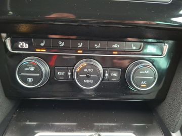 Volkswagen Passat Variant 2.0 Comfortline °R-Line°Dynaudio°