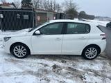 Peugeot 308 Active 1.6 Benzin 125 Hp - Peugeot 308 mit Benzin-Antrieb: Limousine, 1.6