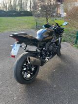 Yamaha YZF-R1 2024 - Letzte Straßenversion, Top Zustand - Yamaha Motorräder in Köln