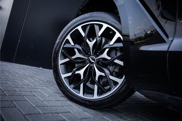 صورة مصغرة 45 لـ 2021 Aston Martin DBX