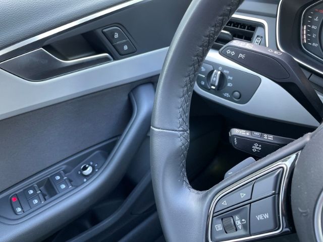 Fahrzeugabbildung Audi A4 35 2.0 TFSI Avant Autom. Navi, Rückfahrkamera