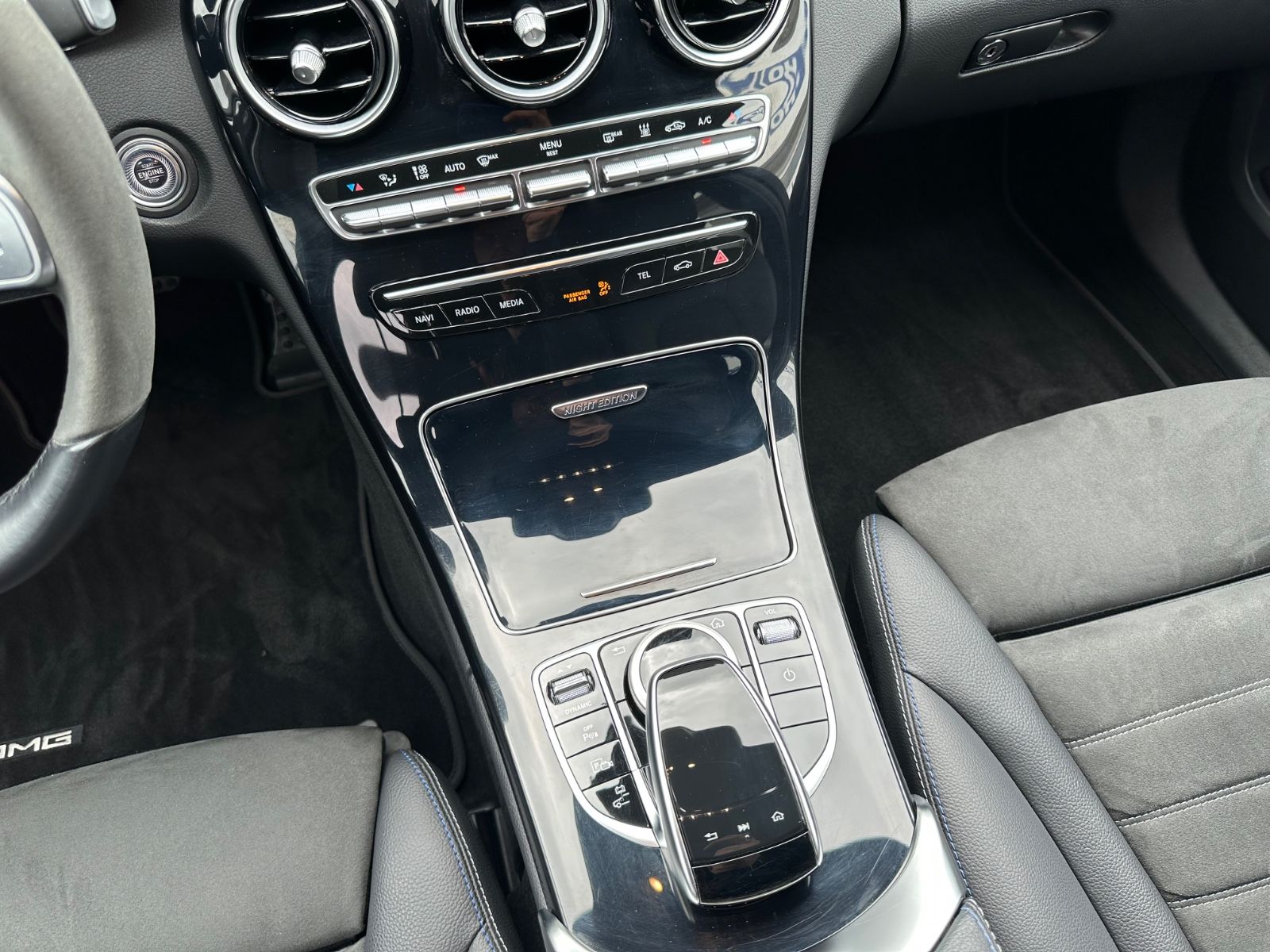 Fahrzeugabbildung Mercedes-Benz C 300 de T-Modell Night Edition AMG AHK/Standhzg