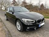 BMW 118i Autom. Facelift, LED, AHK, Navi, Standheizu - BMW 1er Reihe: Facelift