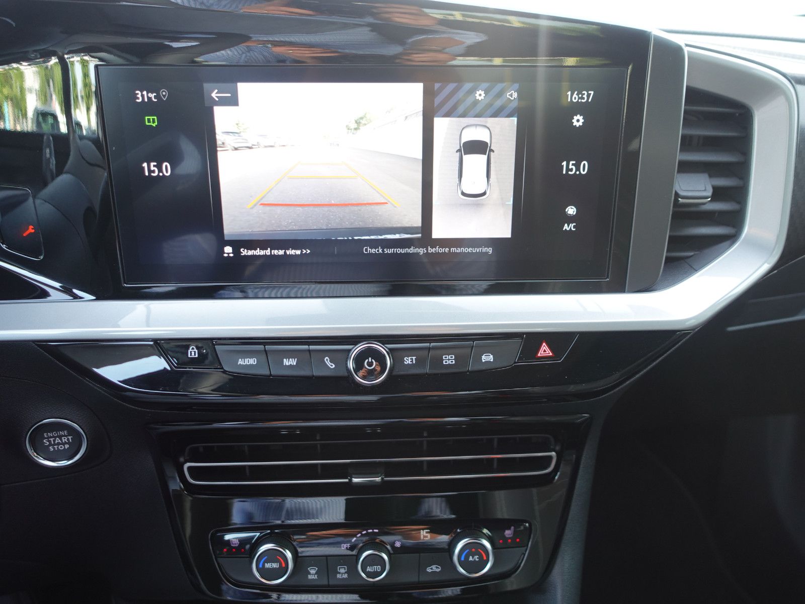 Fahrzeugabbildung Opel Mokka 1.2Turbo Ultimate Navi,Sitzh.,PDC,Kamera