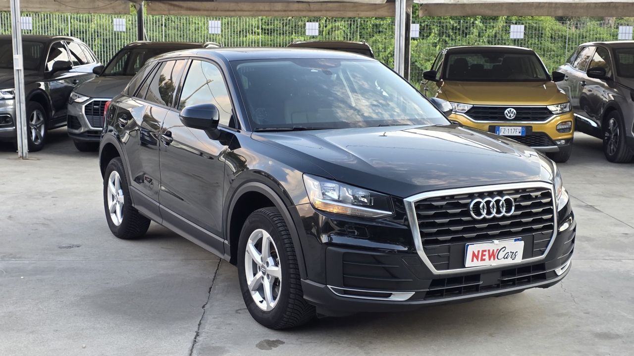 AUDI Audi Q2 1.6 TDI Business