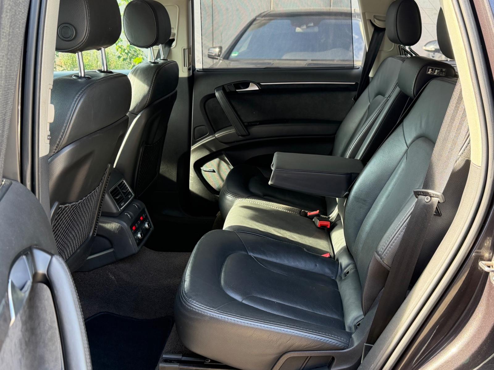 Audi Q7 4.2 FSI V8 349 ch BVA quattro / Suspension pneumatique / Bose / Caméra de recul / Sièges ventilés
