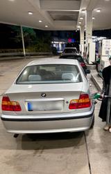 BMW E46 318i  Sportlich, gepflegt & fahrb... - BMW 318 aus 2003: 318i