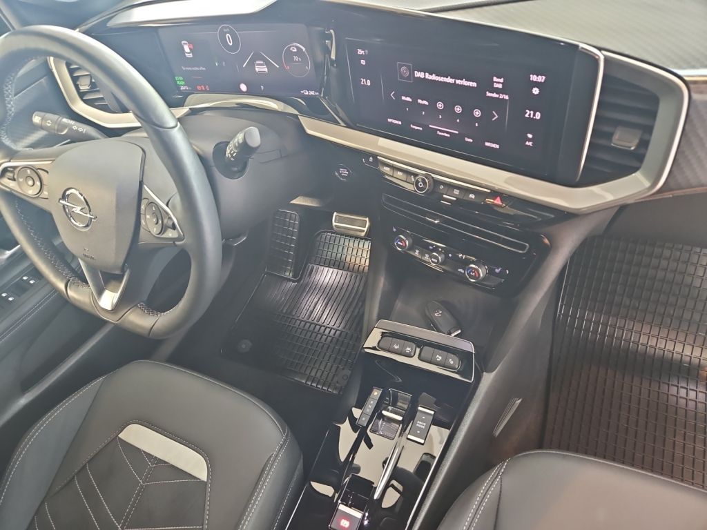 Fahrzeugabbildung Opel Mokka-e Ultimate