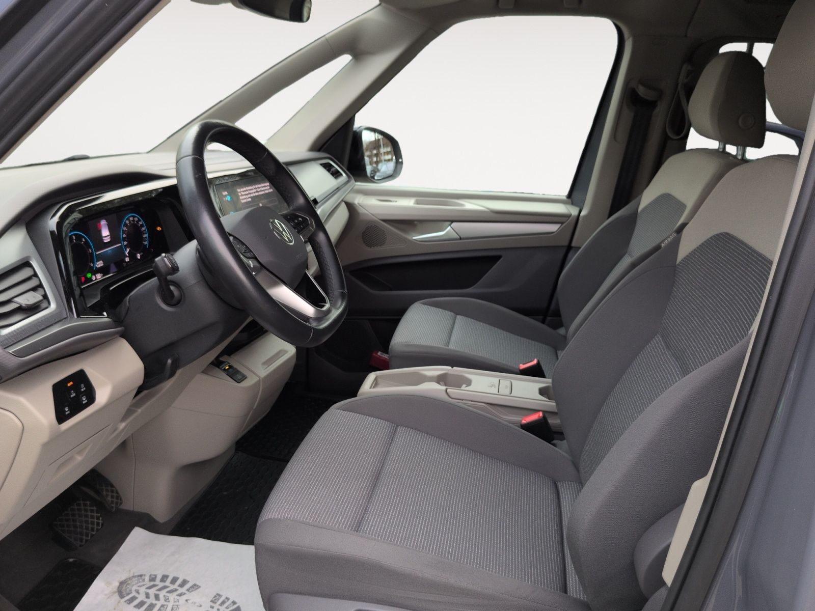 Volkswagen T7 Multivan - Bild 10