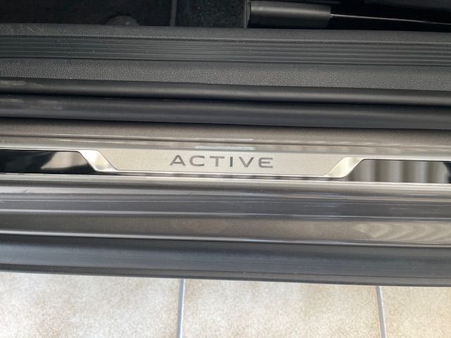 T-Cross Active 1.0 TSI Navi ACC Apple CarPlay An