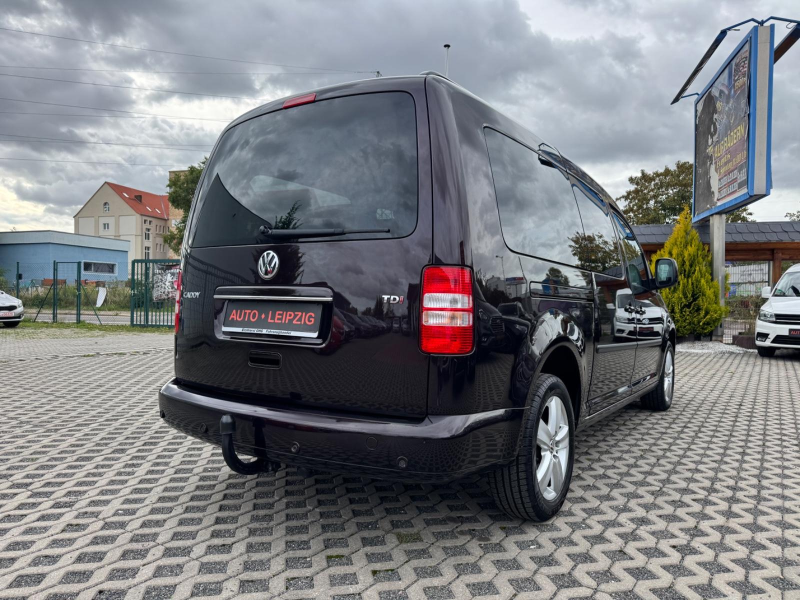 Volkswagen Caddy/Kombi/Maxi/Comfortline/Navi/7-Sitzer/Tempo